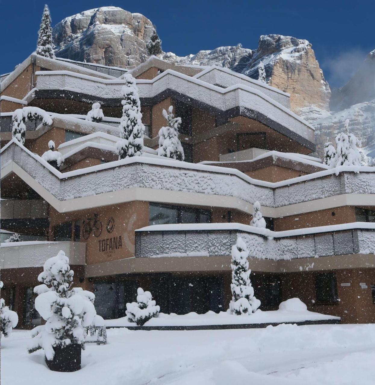 Hotel Tofana St. Kassian Exterior foto